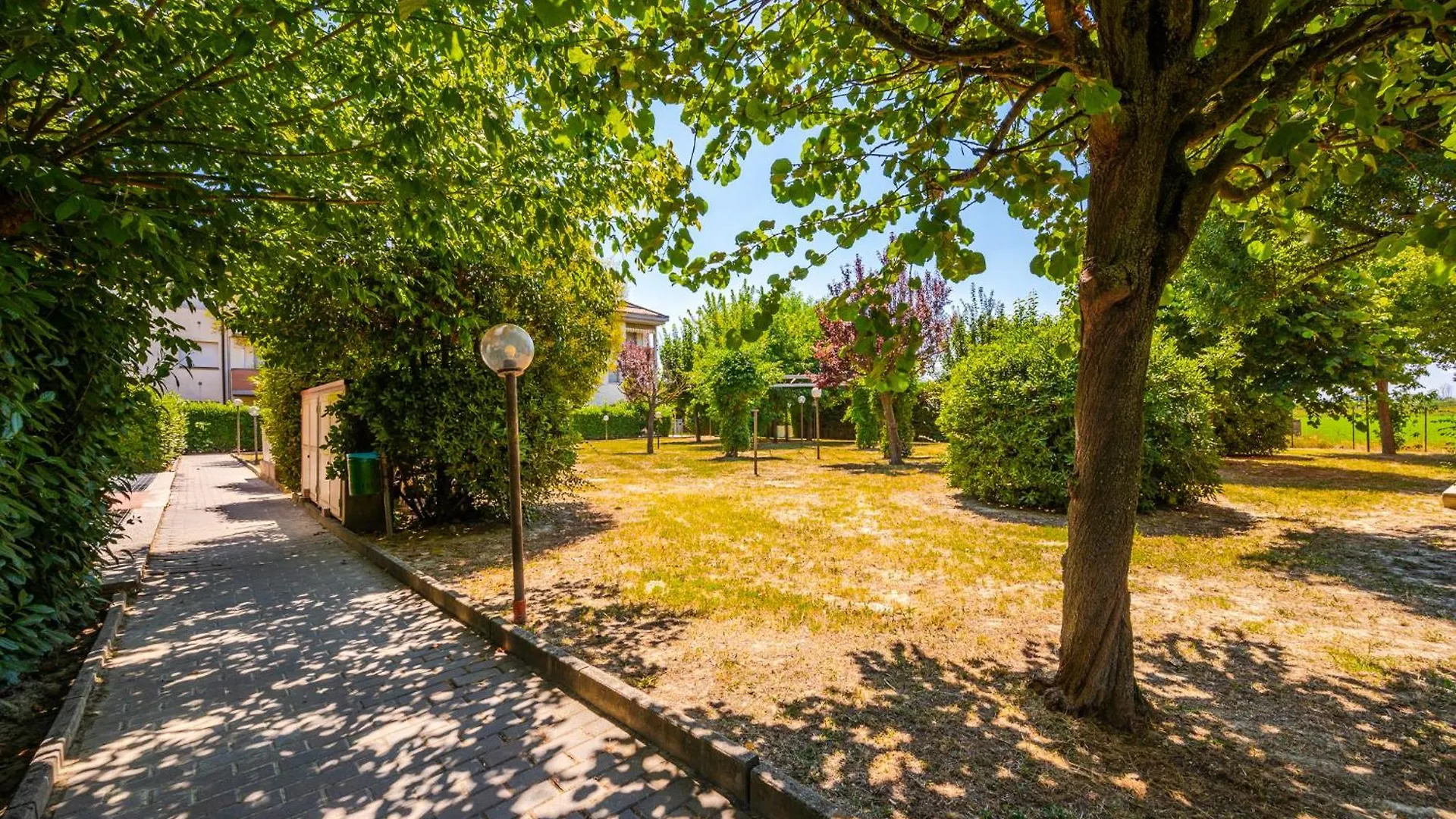 B3- Le Magnolie Vicino A Bologna Fiera, Lugo Hospital Villa Maria, Ravenna Sant'Agata sul Santerno 0*,  Italy